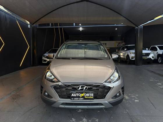 HYUNDAI HB20X 1.6 16V FLEX EVOLUTION AUTOMÁTICO